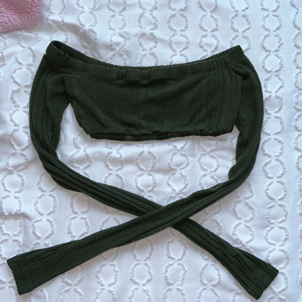 Dark green off the shoulder cropped top